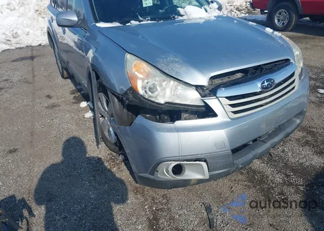 2012 Subaru Outback 2.5I Premium из США, поврежденный, VIN 4S4BRBCC8C3271399
